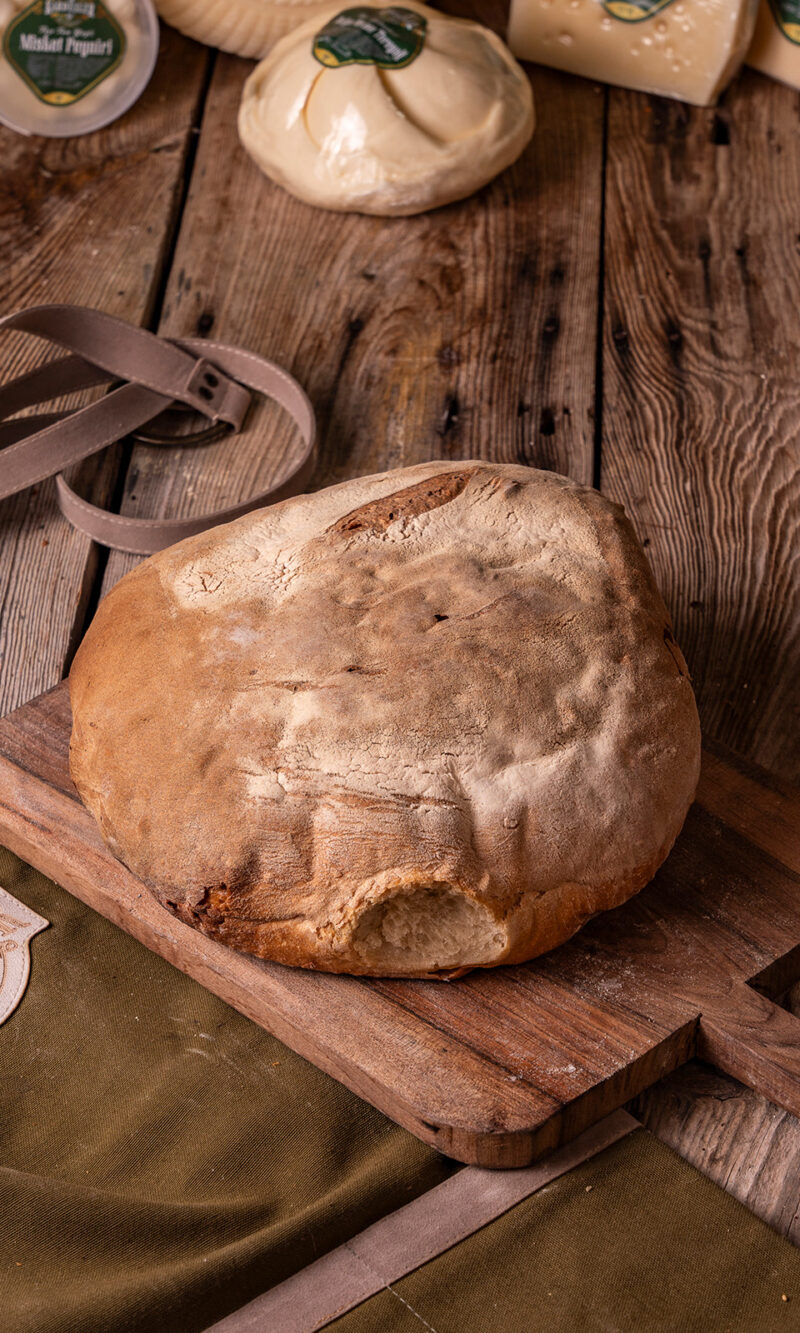 Ekşi Mayalı Balıkesir köy ekmeği